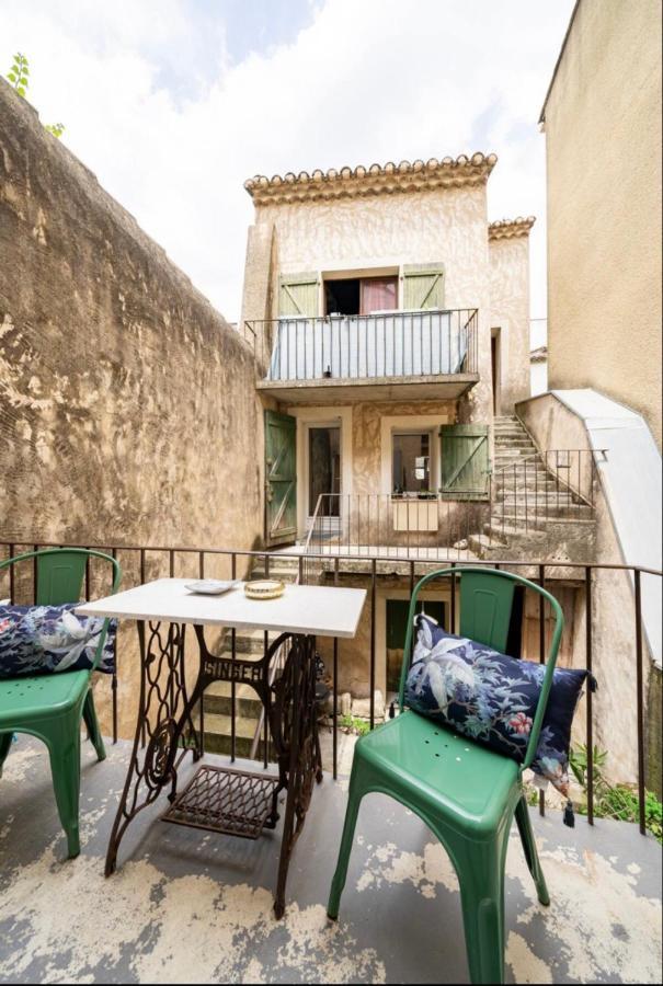 Le Bonheur -Studio Terrasse Centre-Ville - L'Isle-sur-la-Sorgue Exterior photo